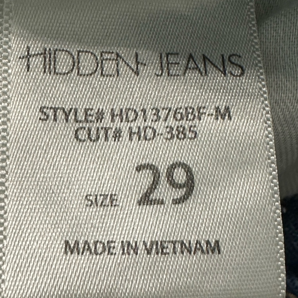 Hidden Patchwork Upcycled Jeans . Size: 29 - image 6